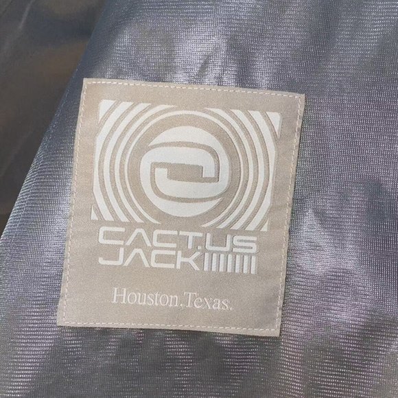 Travis Scott X NIKE Beige CACT.US CORP Edition Jacket - Picture 4 of 9